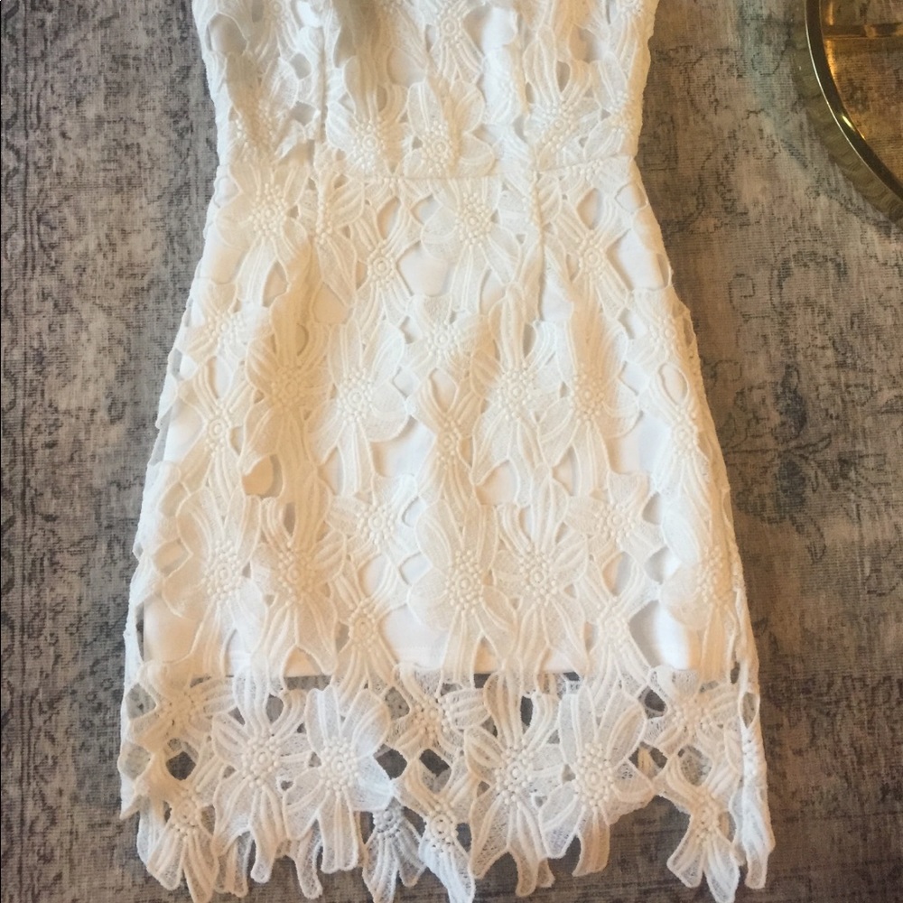 White Lace Cocktail Dress ☀️